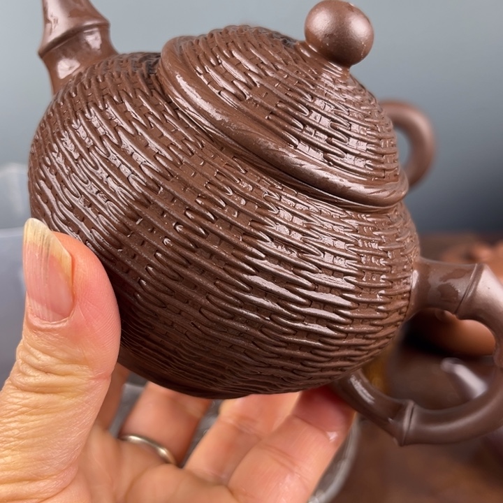 紫砂茶杯你也别多管