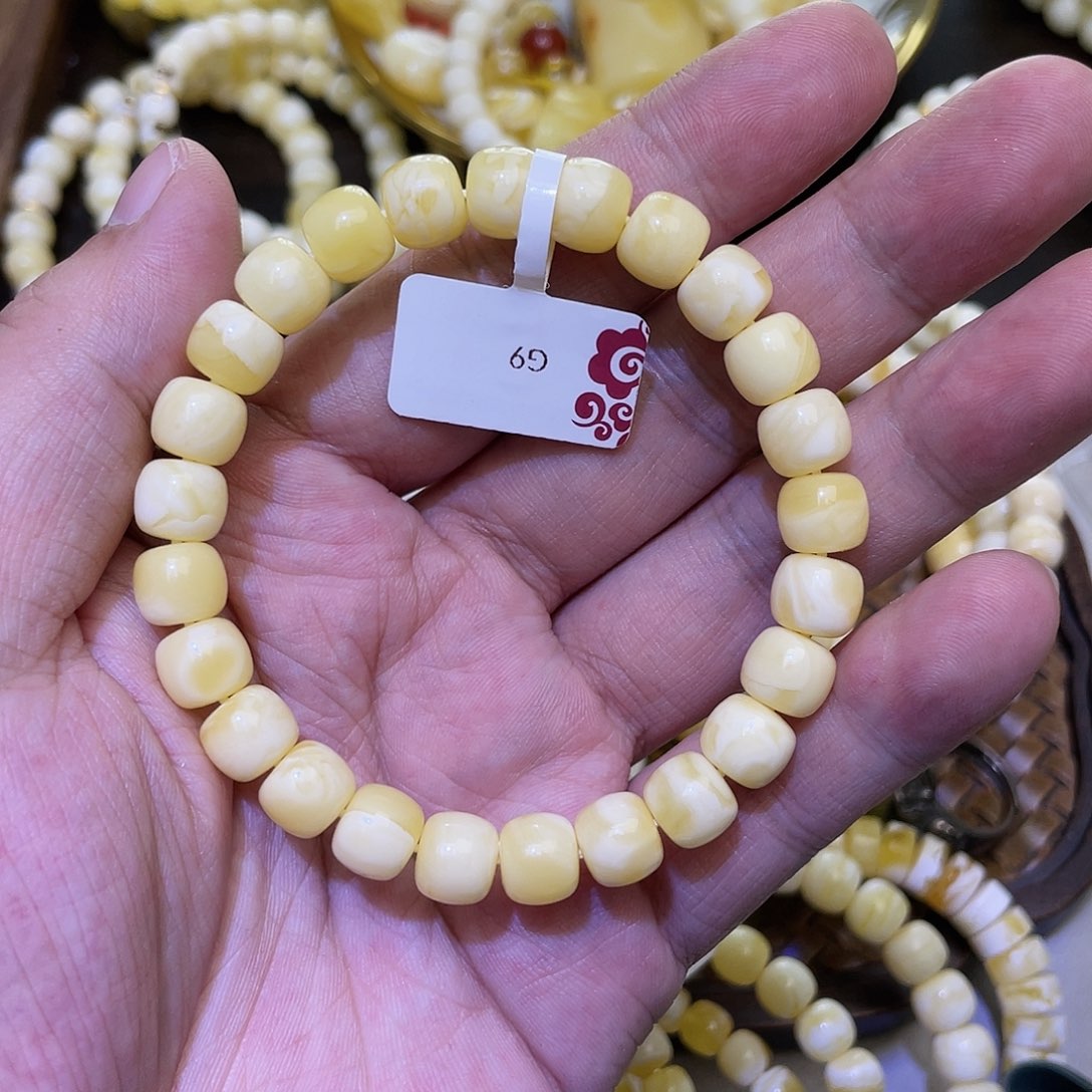 蜜蜡手串未镶嵌8.8特浓白纯蜡妖花