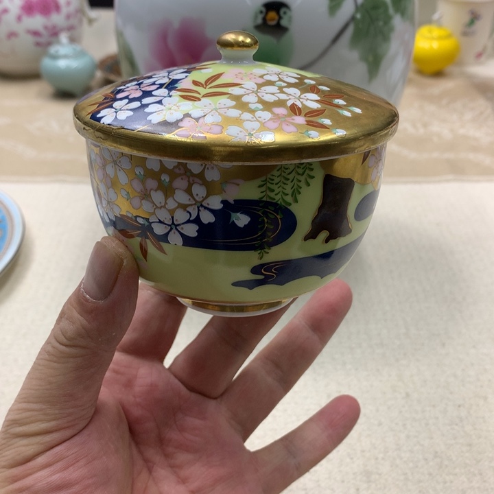 瓷片这份报告指出