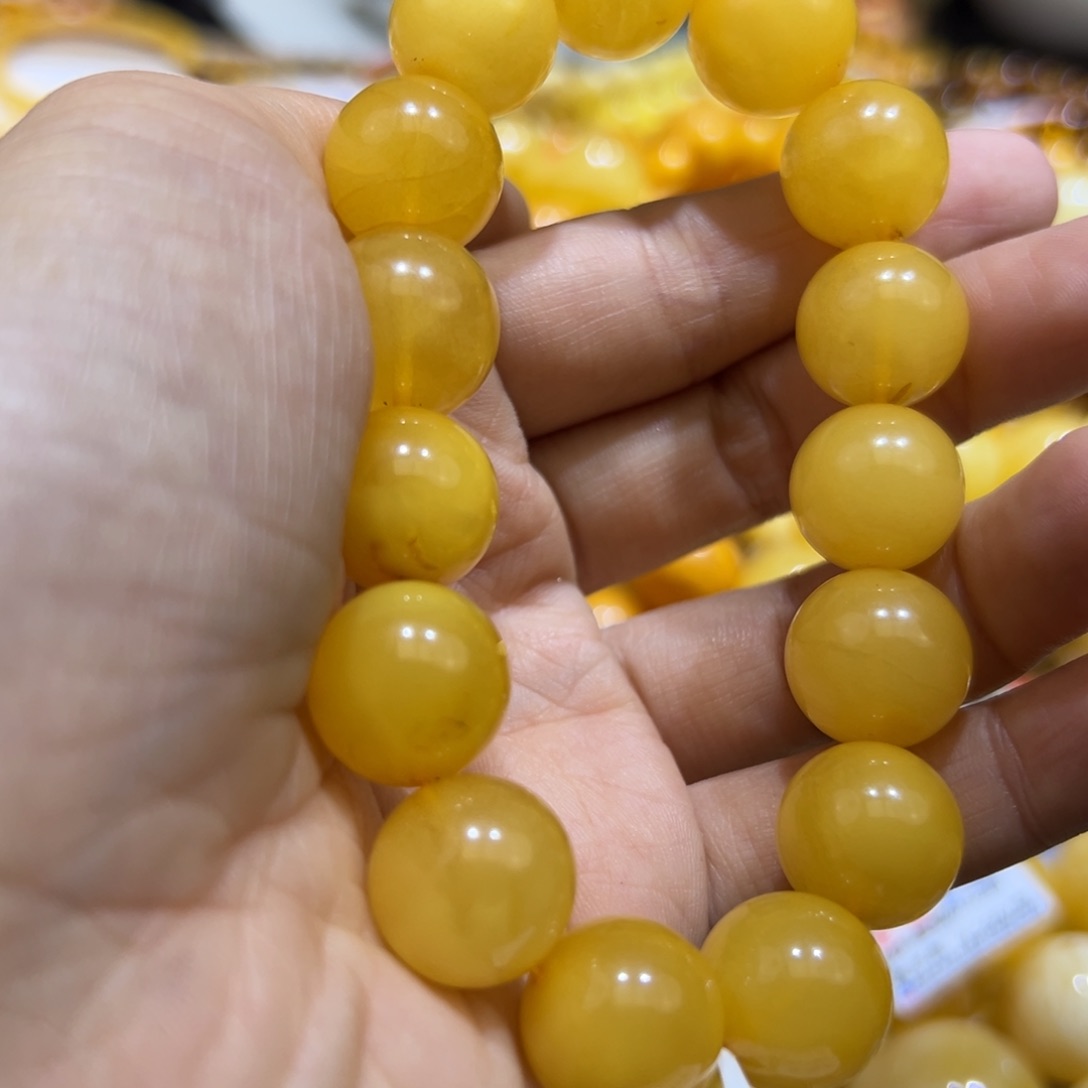 琥珀珠宝奇石未镶嵌