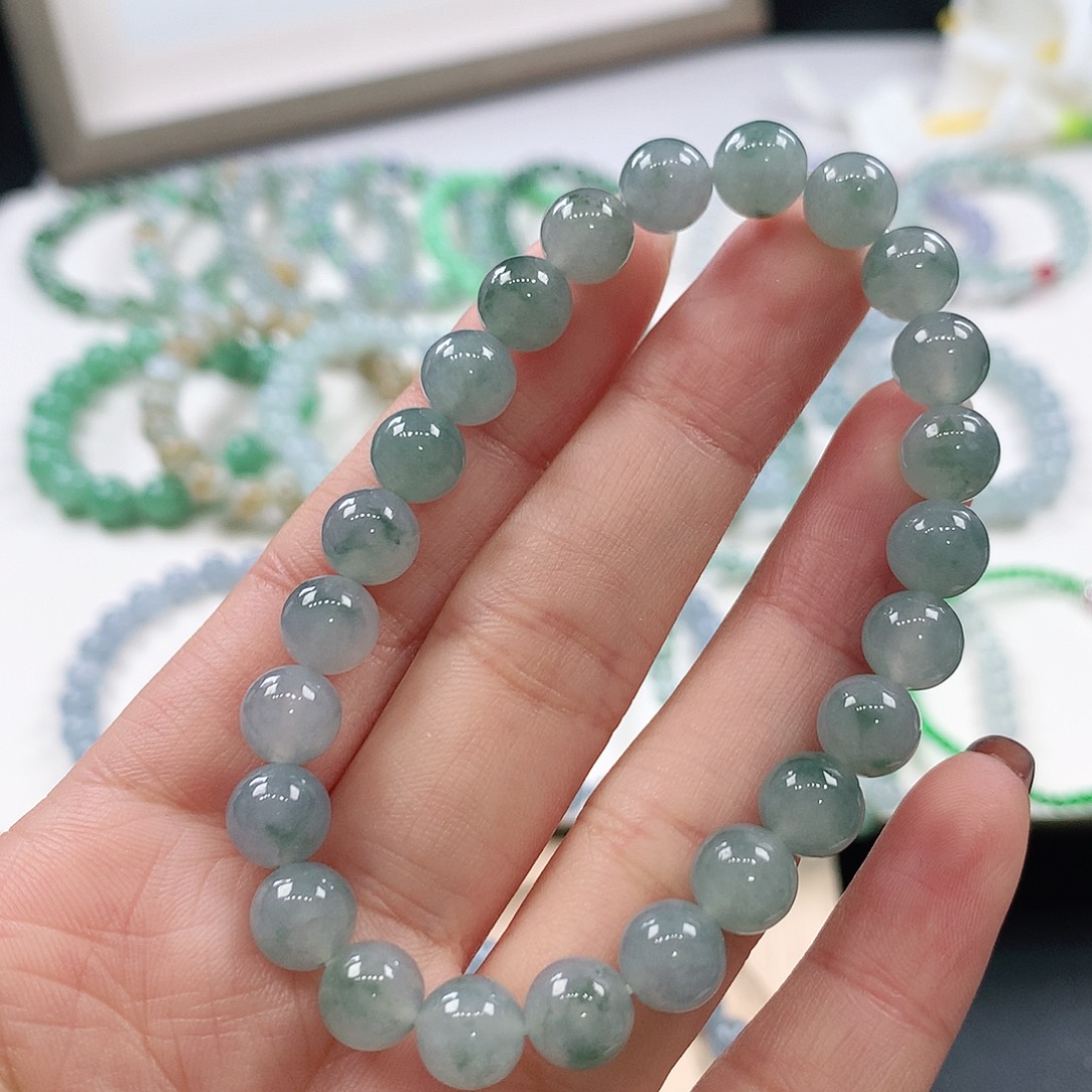 翡翠未镶嵌手链7.7mm