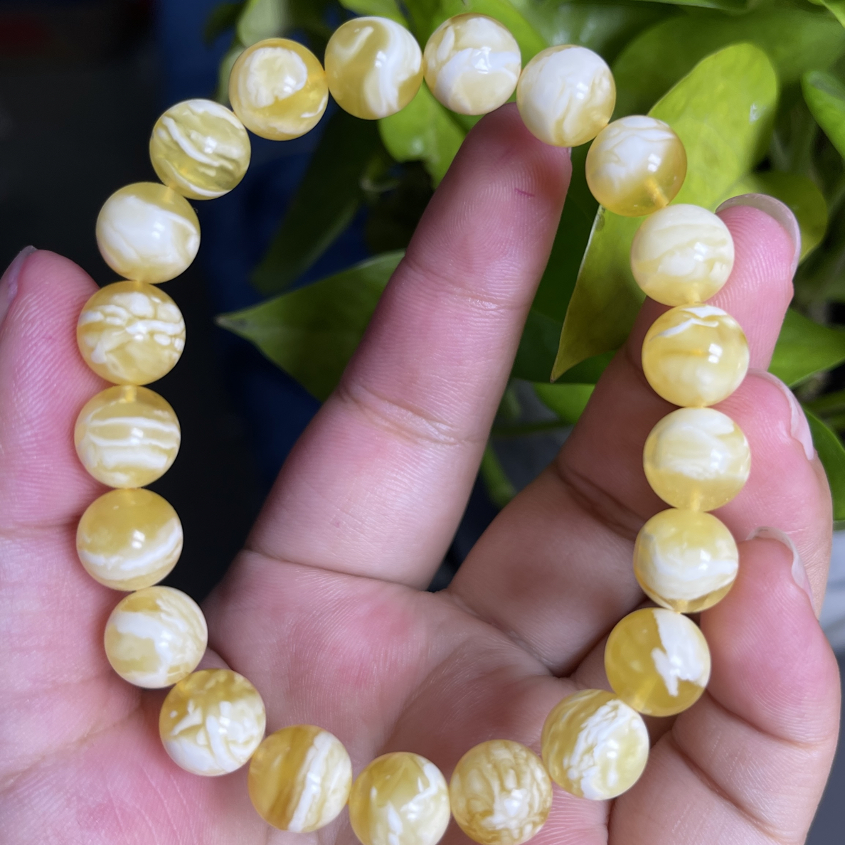 10金磁白蜜蜡圆珠手串