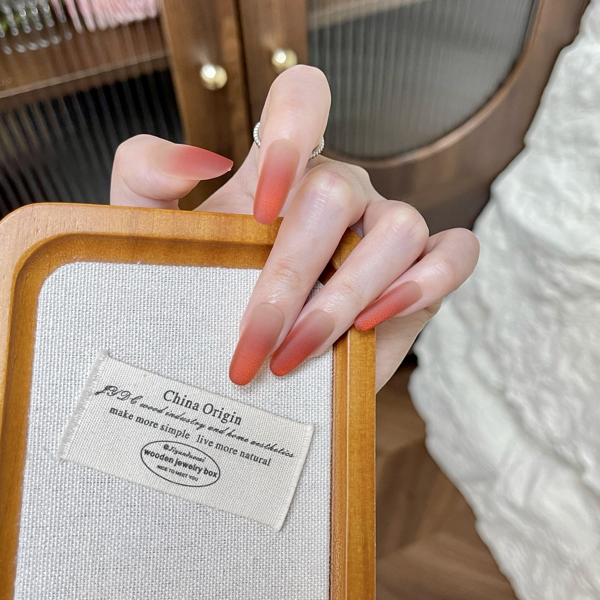 【磨砂番茄】新手首选 磨砂红烂番茄显白穿戴甲 带盒子飞