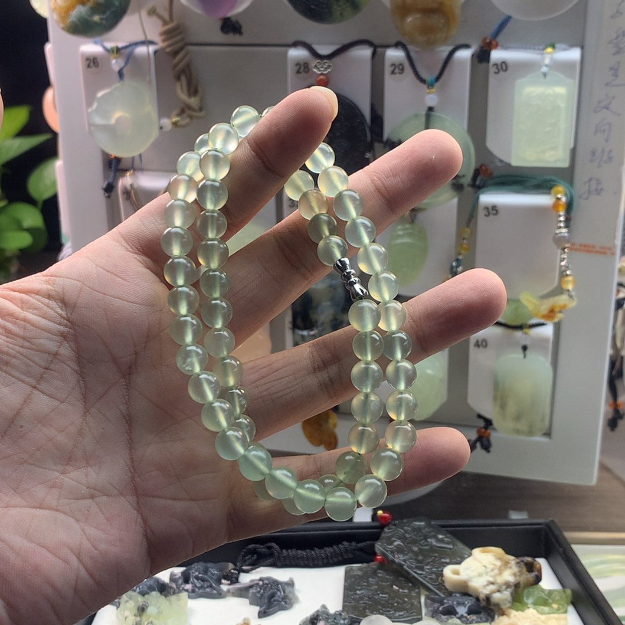 【闪购商品】蛇纹石玉颈饰未镶嵌