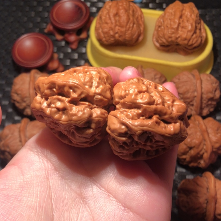 文玩核桃把件39✖️45大凸眼八腿四开