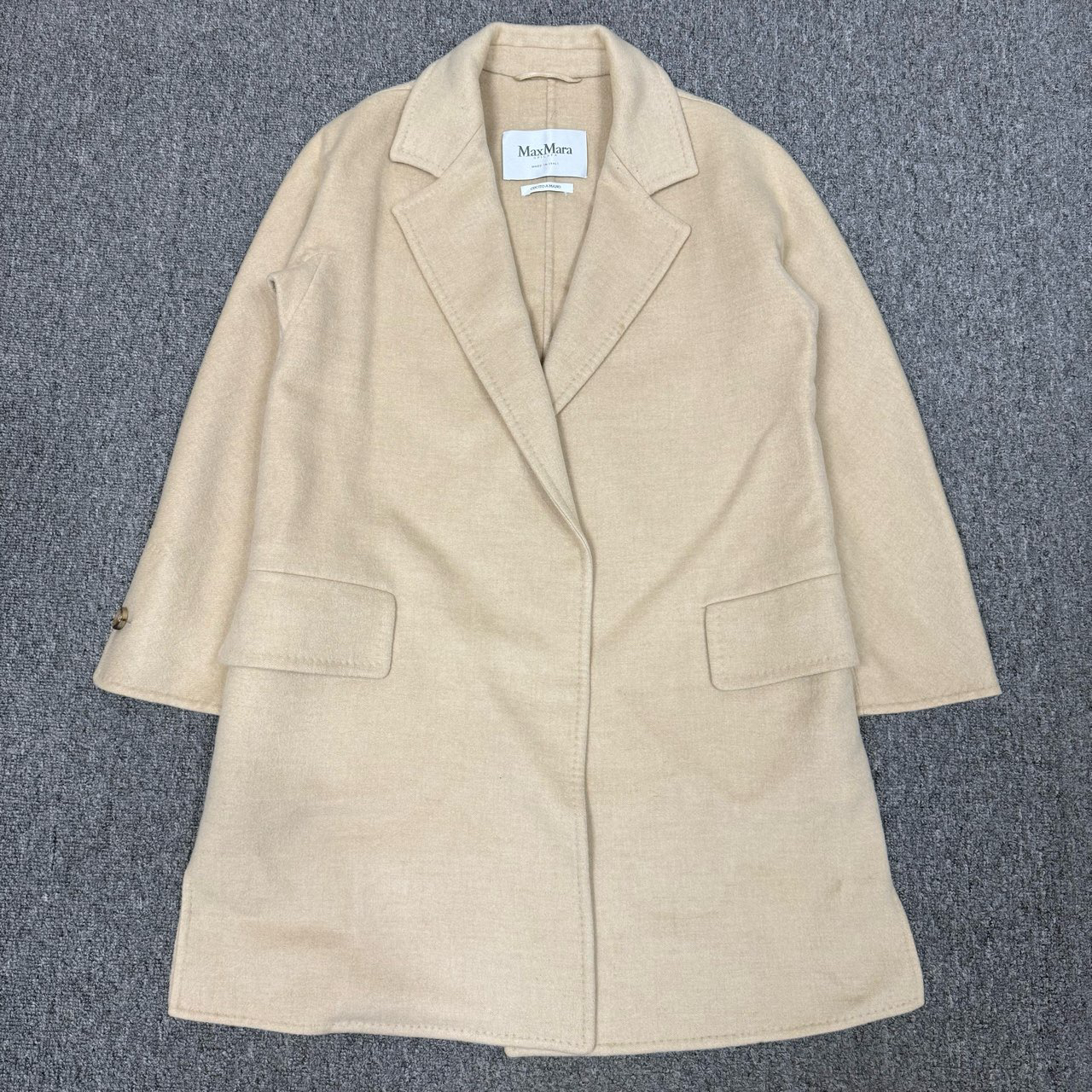 99新 MaxMara 12692520纯色卡其色骆驼毛大衣外套 4码99新