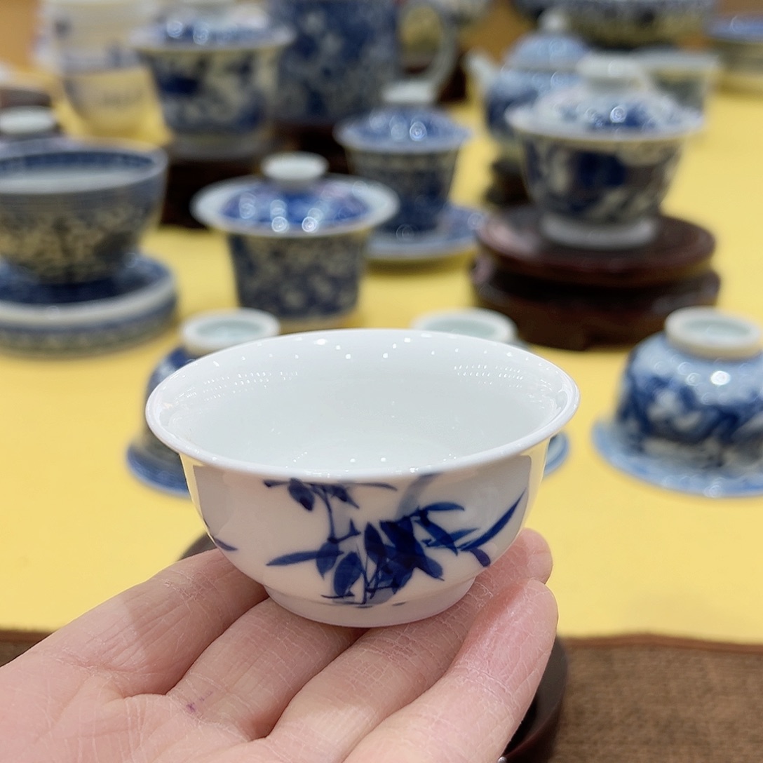 正宗景德镇陶瓷写意杯