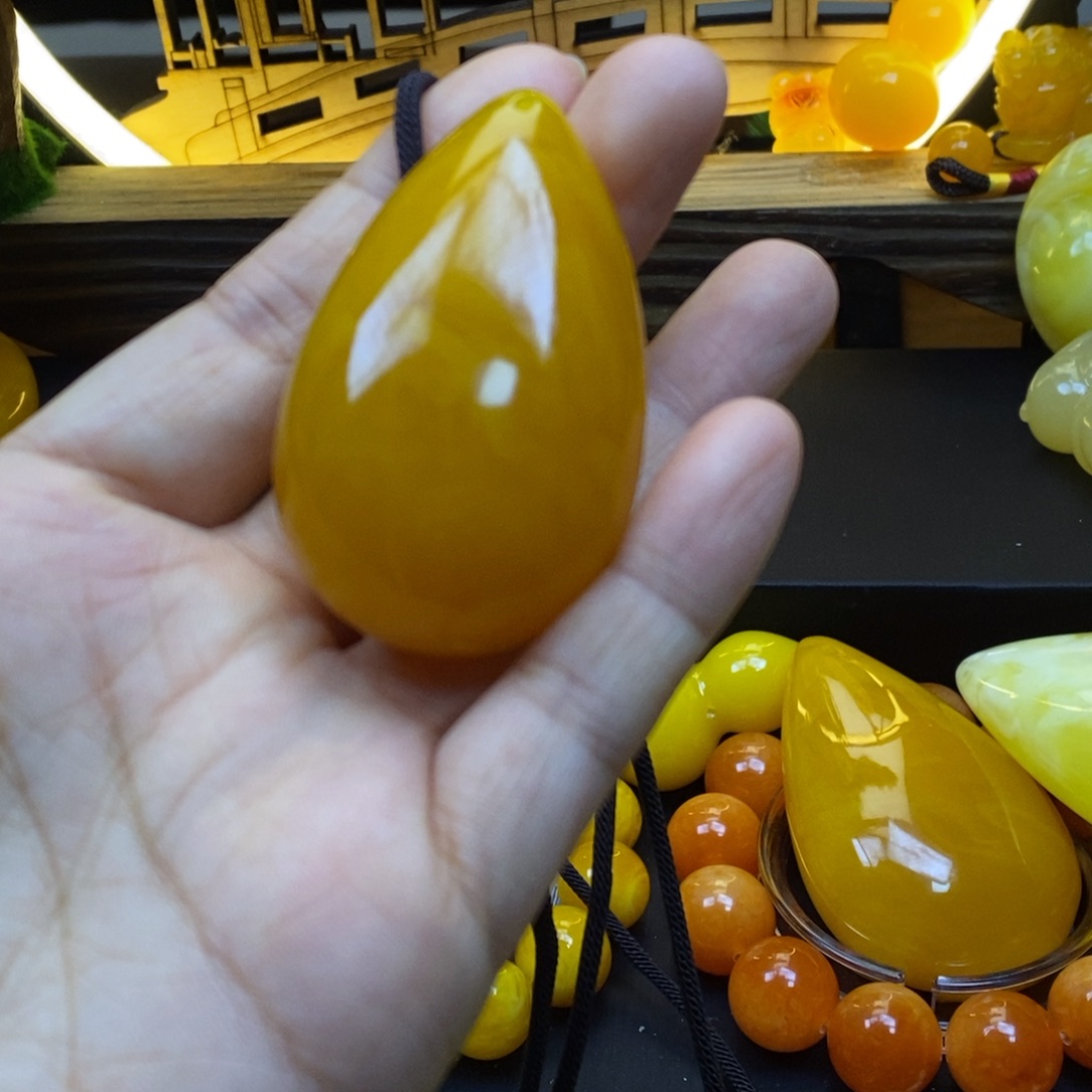丁***全品无暇中号水滴