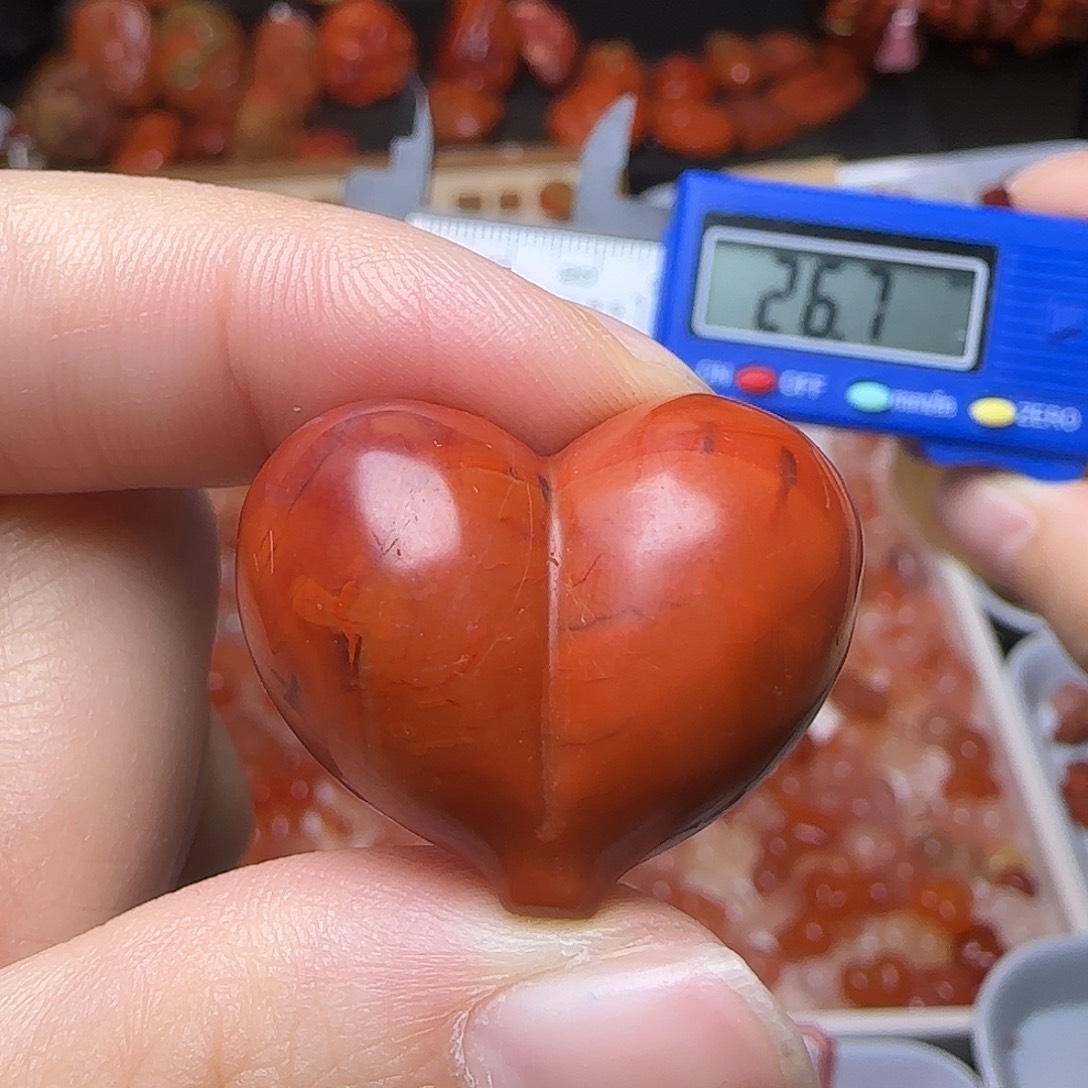 南红玛瑙未镶嵌颈饰