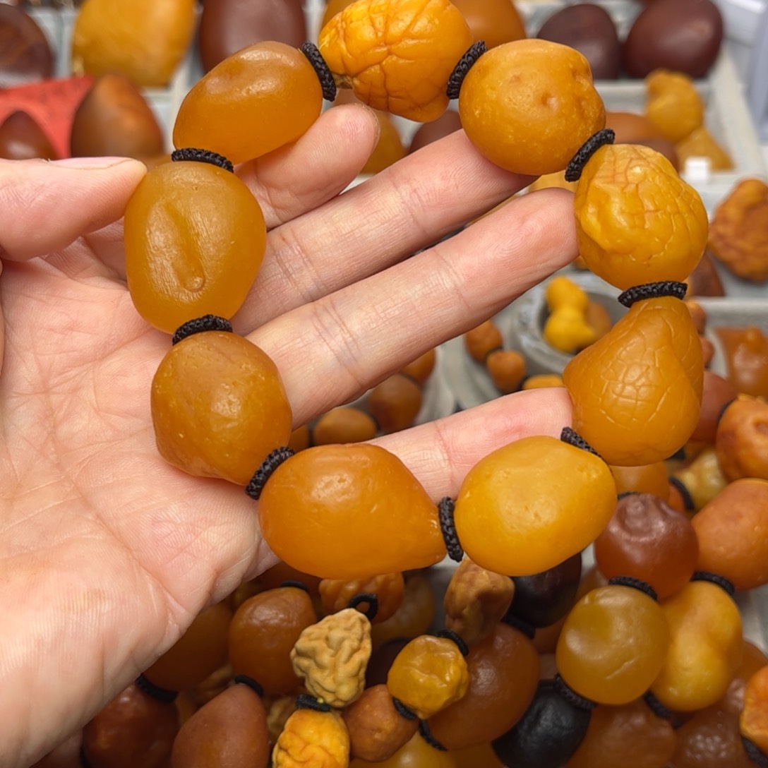琥珀裸石未镶嵌天然蜜蜡手串