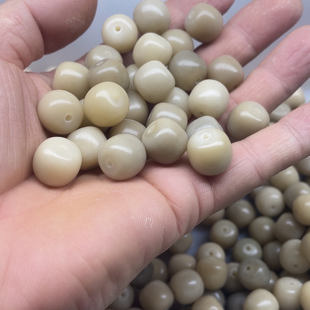 白玉菩提吊坠14精品灰桶30颗➕灯牌宠30颗