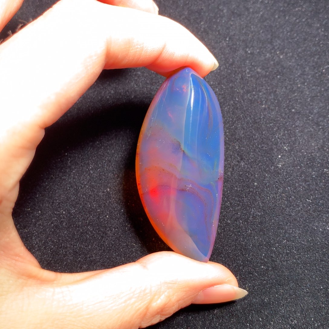 琥珀颈饰未镶嵌棕珀柳叶11g