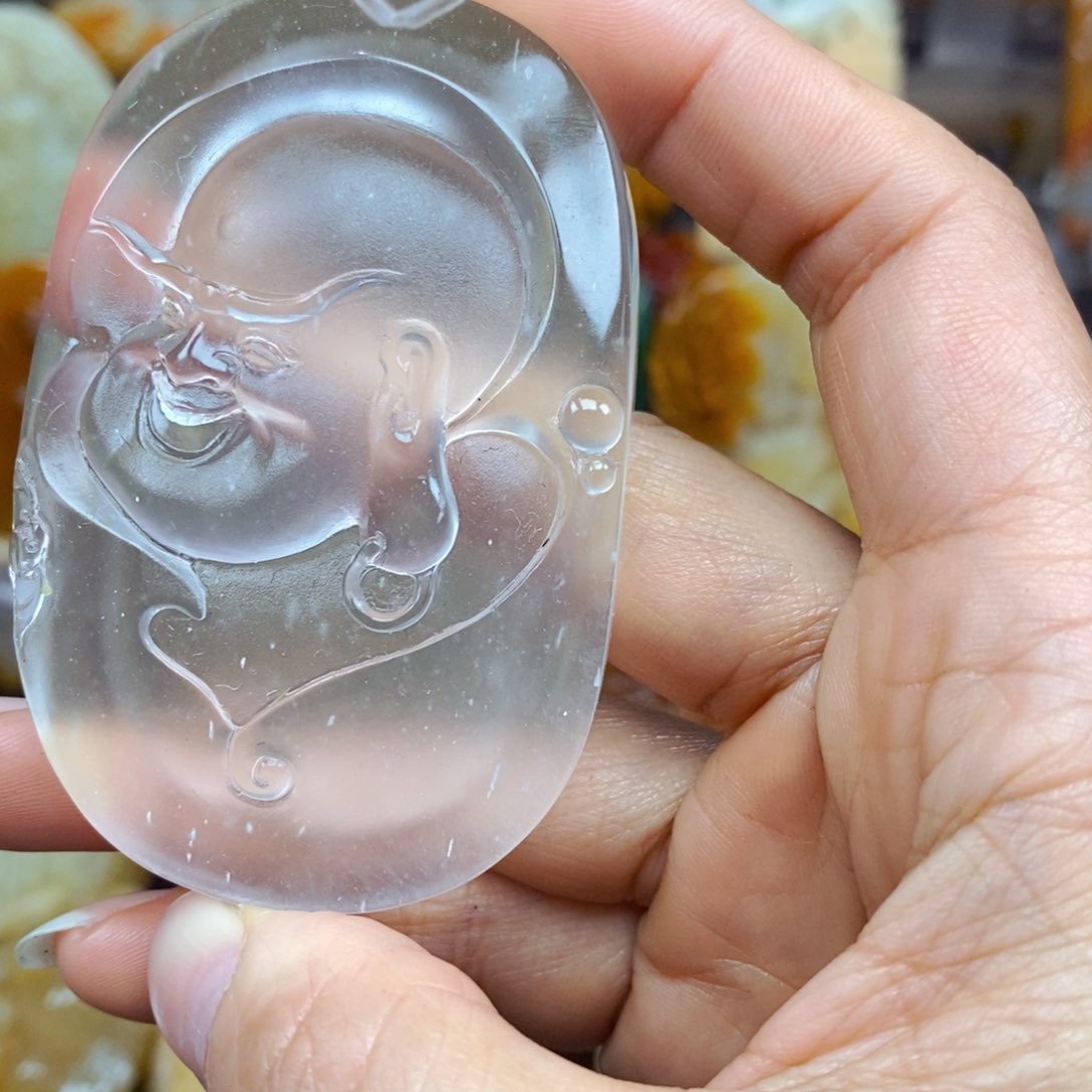 石英质玉未镶嵌颈饰