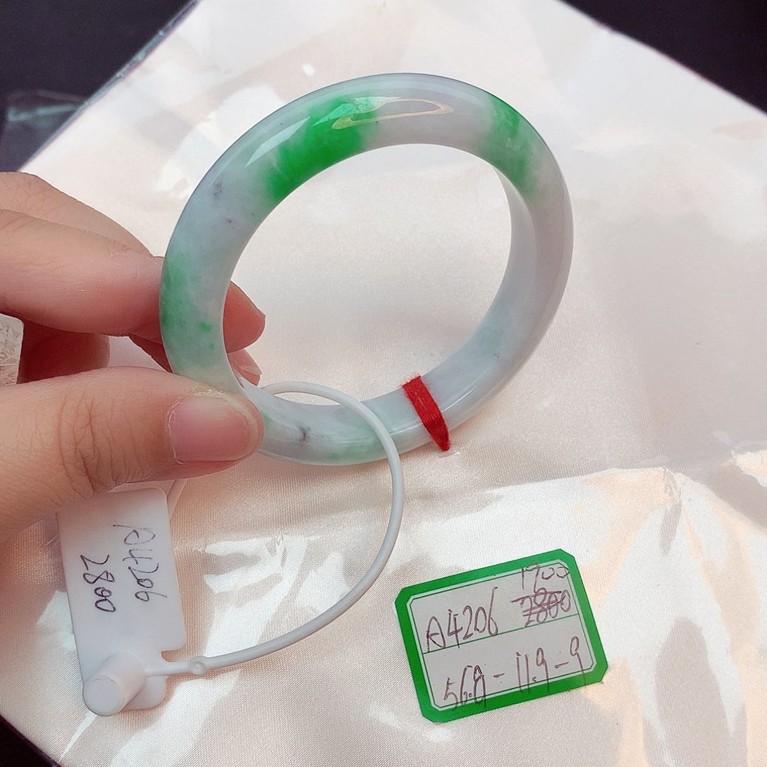 翡翠手镯未镶嵌天然缅甸翡翠A货