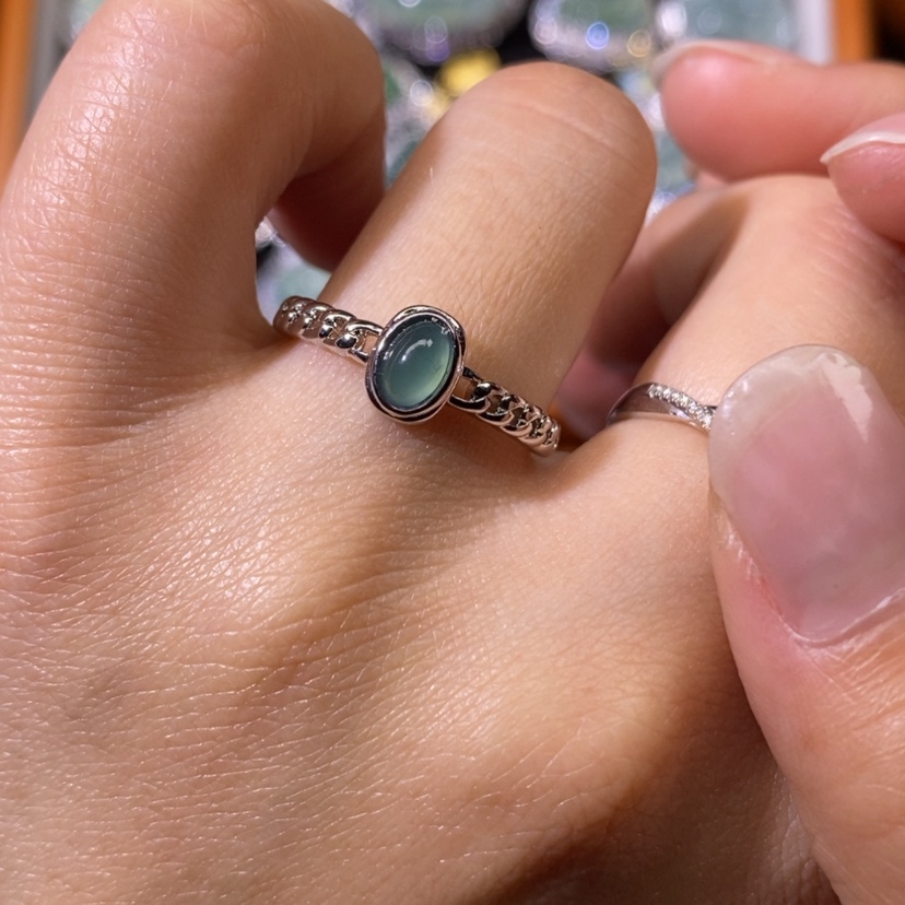 【闪购商品】翡翠颈饰未镶嵌天然