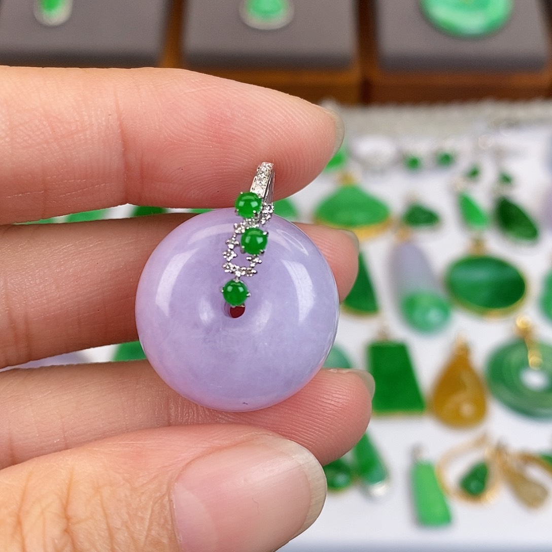 吊坠(不含链)18K金镶嵌翡翠