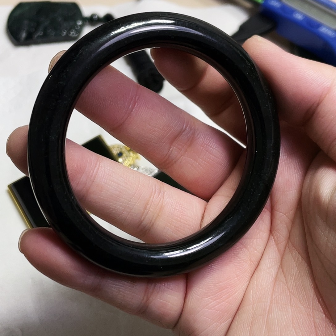 翡翠未镶嵌颈饰翡翠57