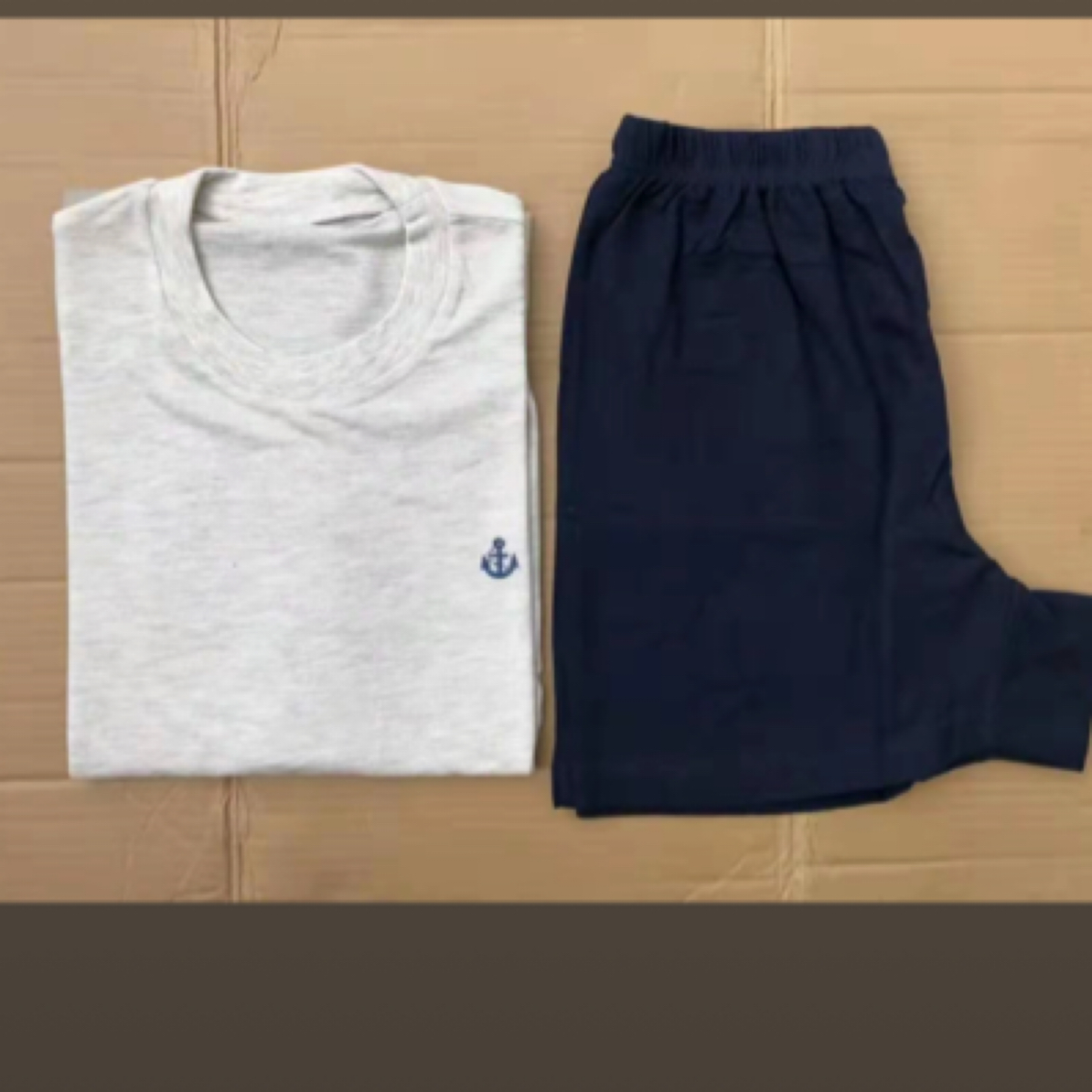 夏季体能训练防潮吸湿透气套装