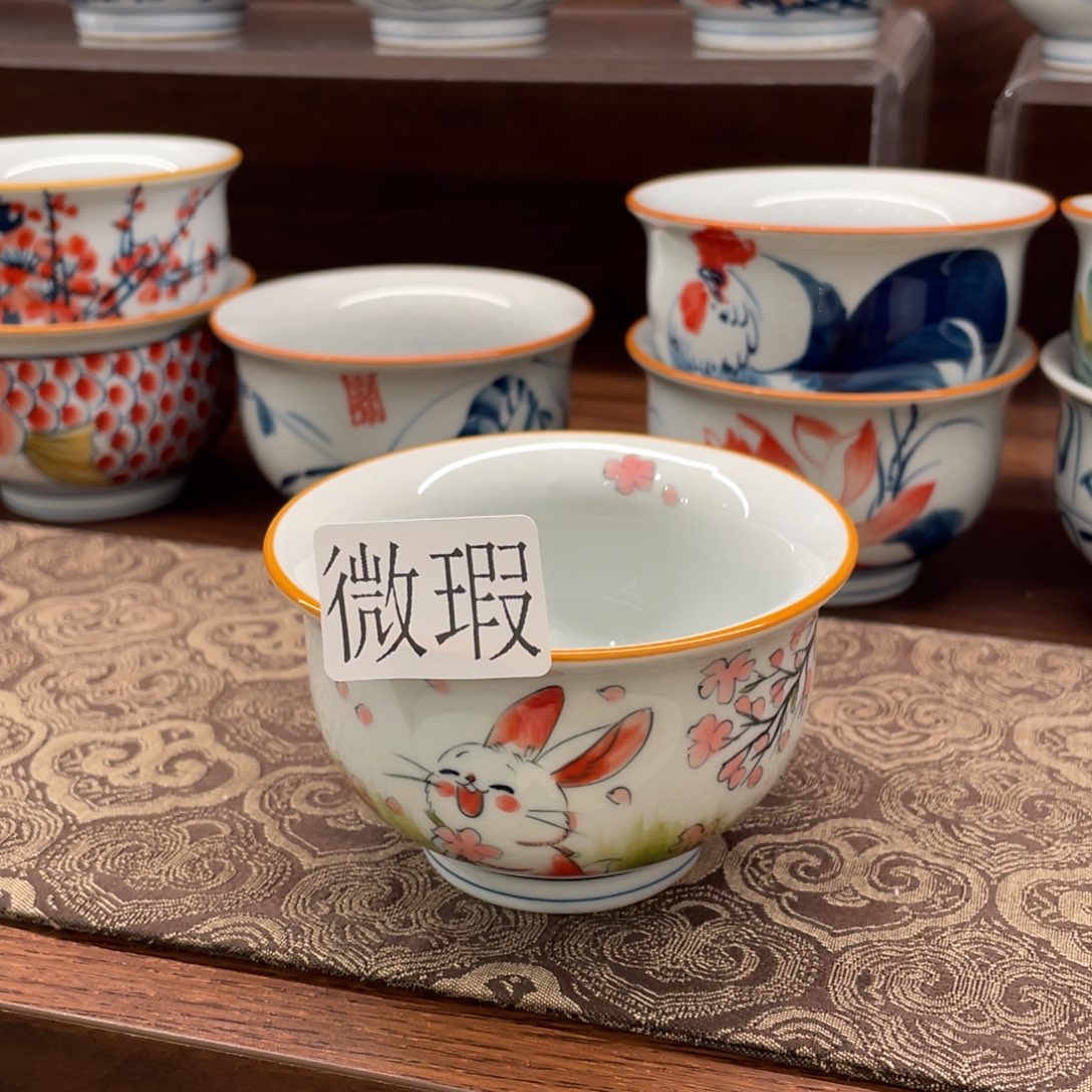 微瑕纯手绘釉下彩