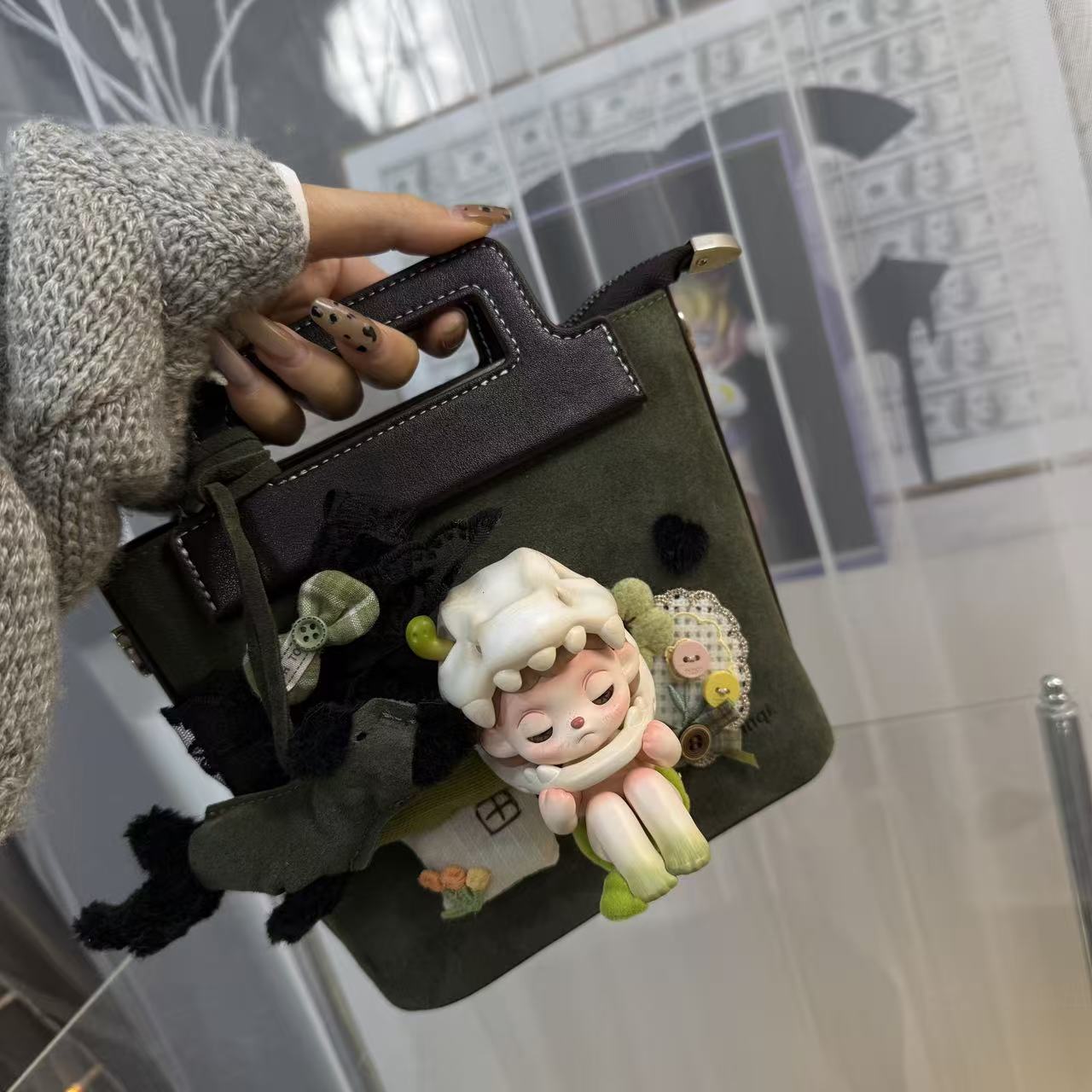 原创手工设计潮玩 韩系轻奢小众设计绿色麂皮手提包