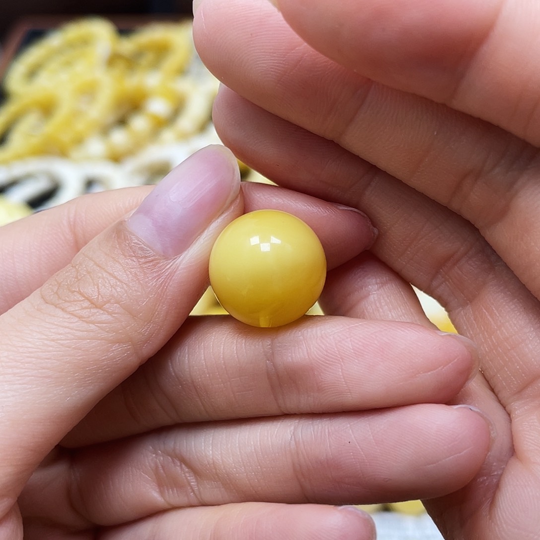 蜜蜡裸石未镶嵌圆珠15.2mm