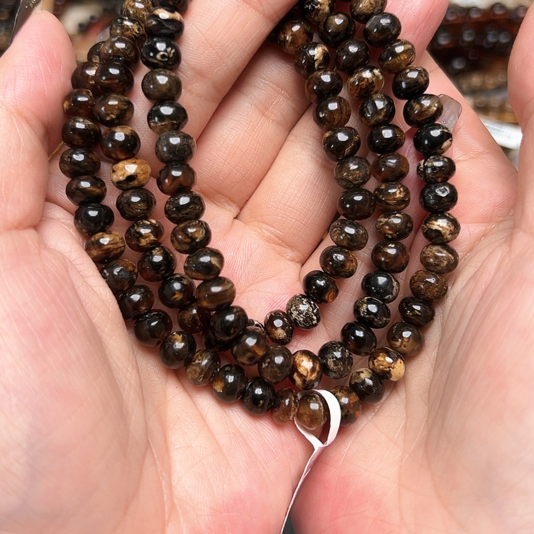 琥珀未镶嵌裸石抚顺琥珀20562七