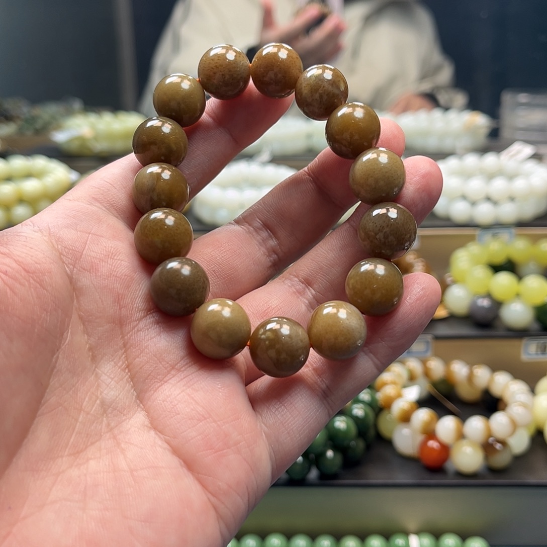 和田玉（青玉）未镶嵌手链