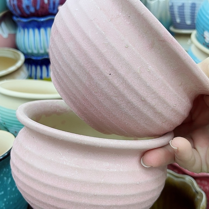 多肉绿植陶瓷花盆9.9包邮，有孔