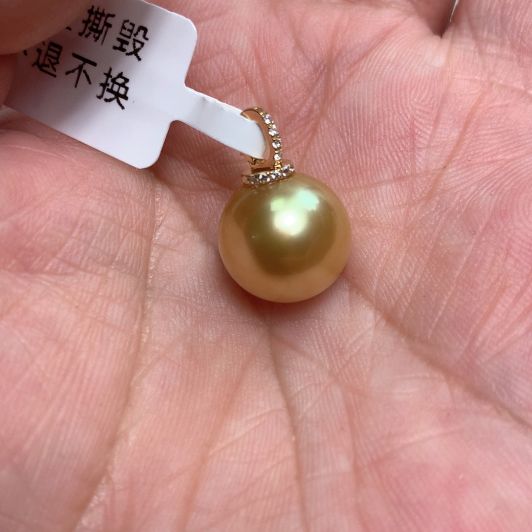 海水珍珠颈饰18K金镶嵌