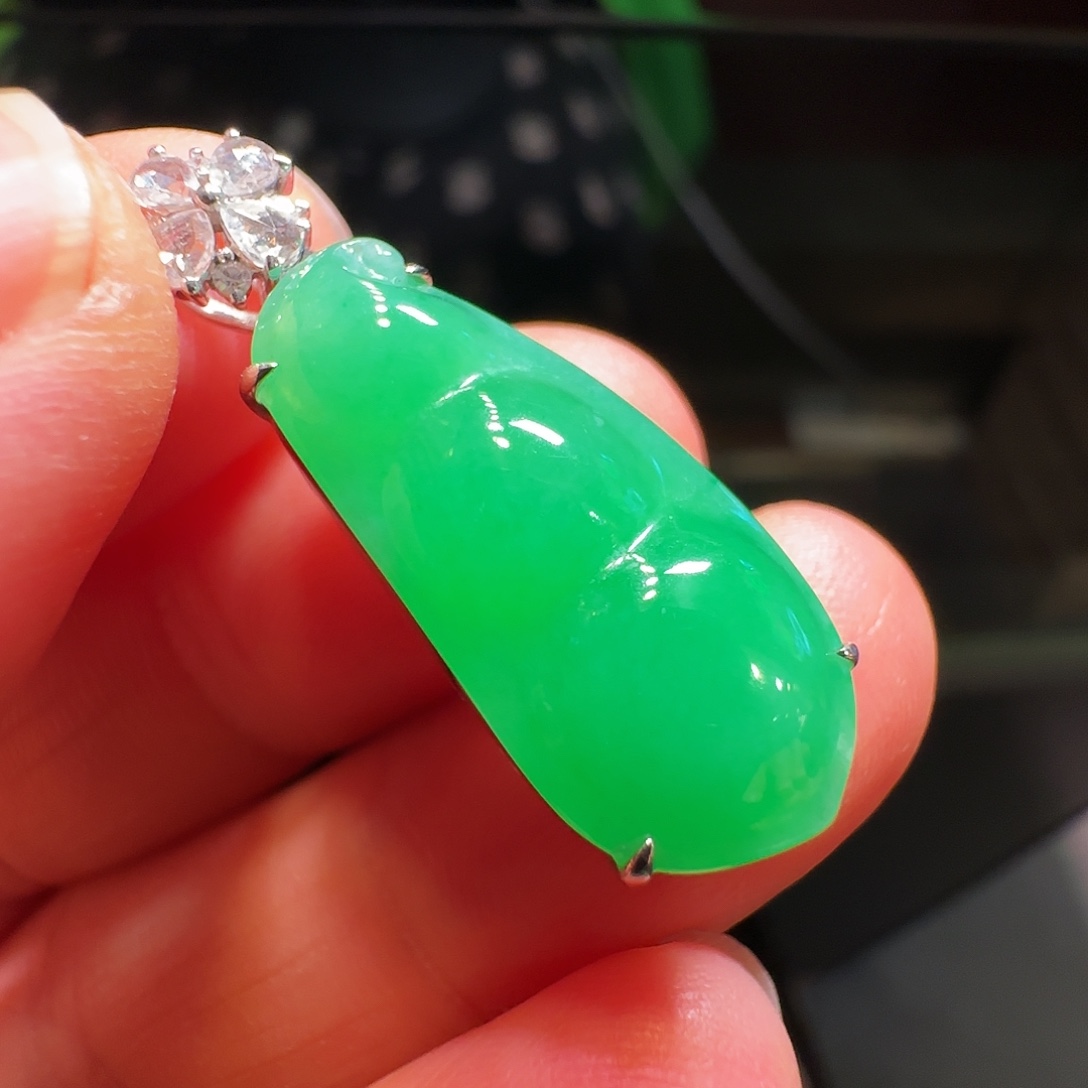 翡翠18K金镶嵌吊坠(不含链)