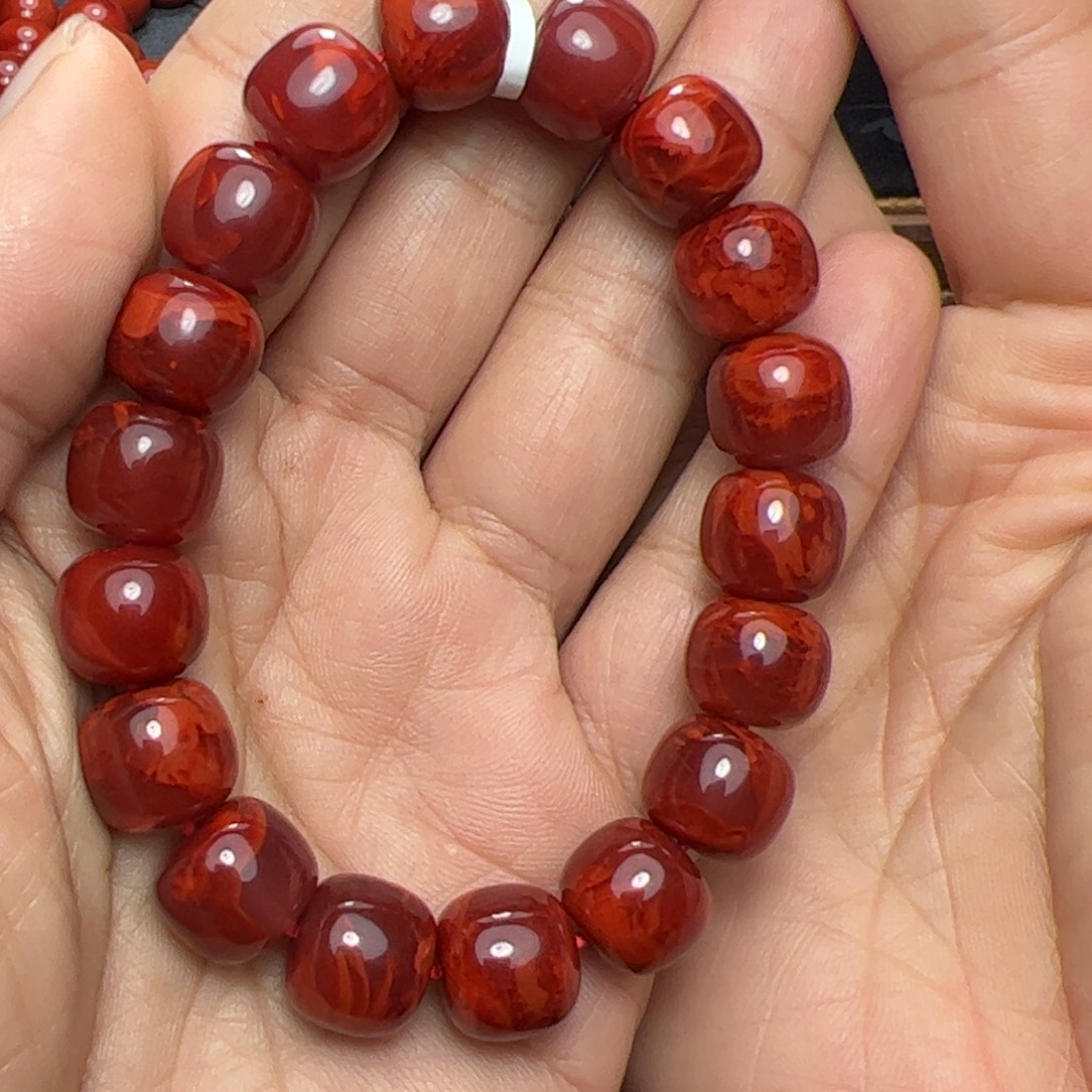 茶***羽南红玛瑙未镶嵌手串