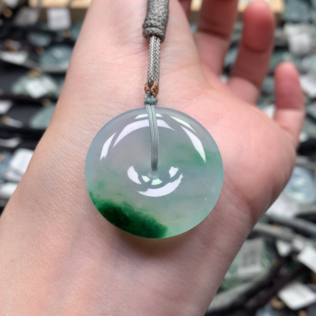 翡翠颈饰未镶嵌00000000000