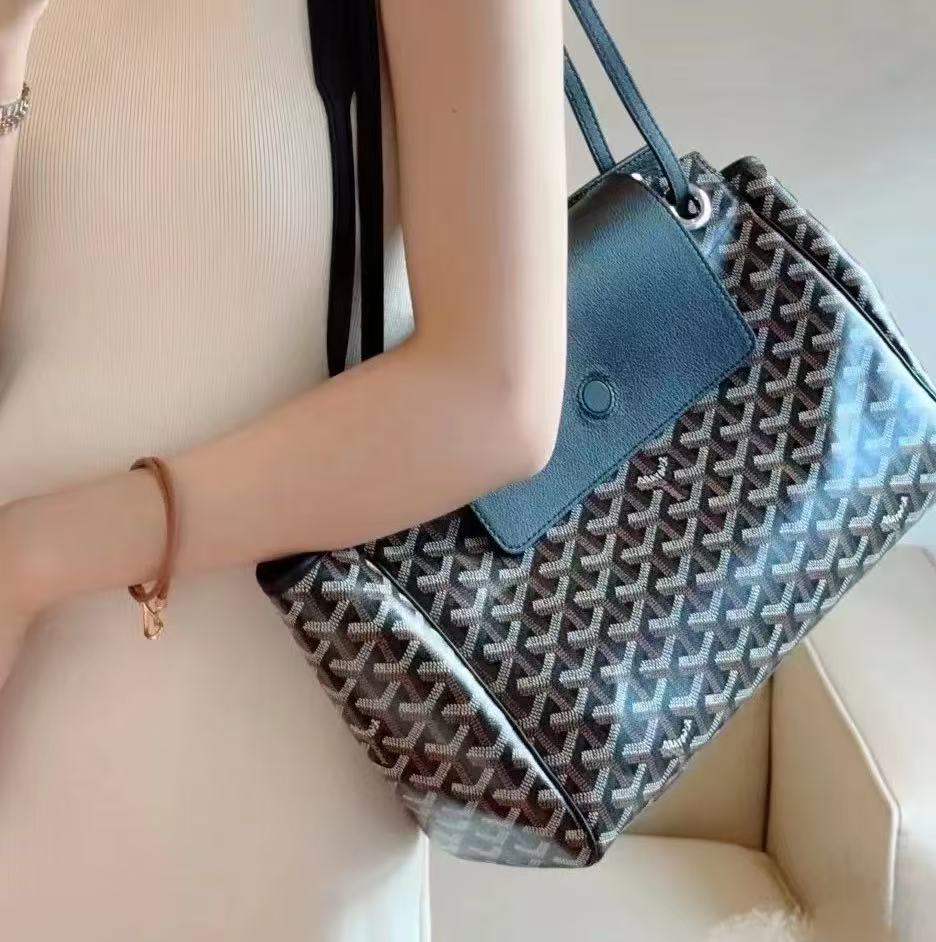 Goyard 单肩包 黑色rouette mx8987/2512