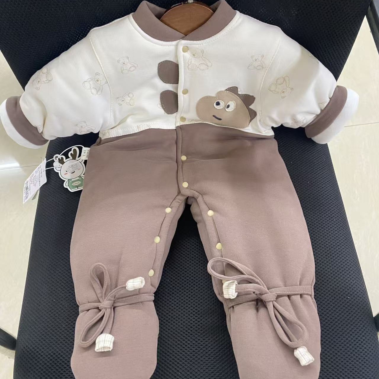 新款400克棉花加厚包脚连体衣婴儿冬季保暖外出爬服宝宝哈衣