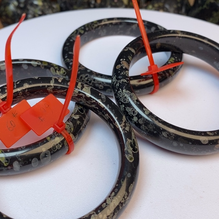 汝阳梅花玉厂家直销