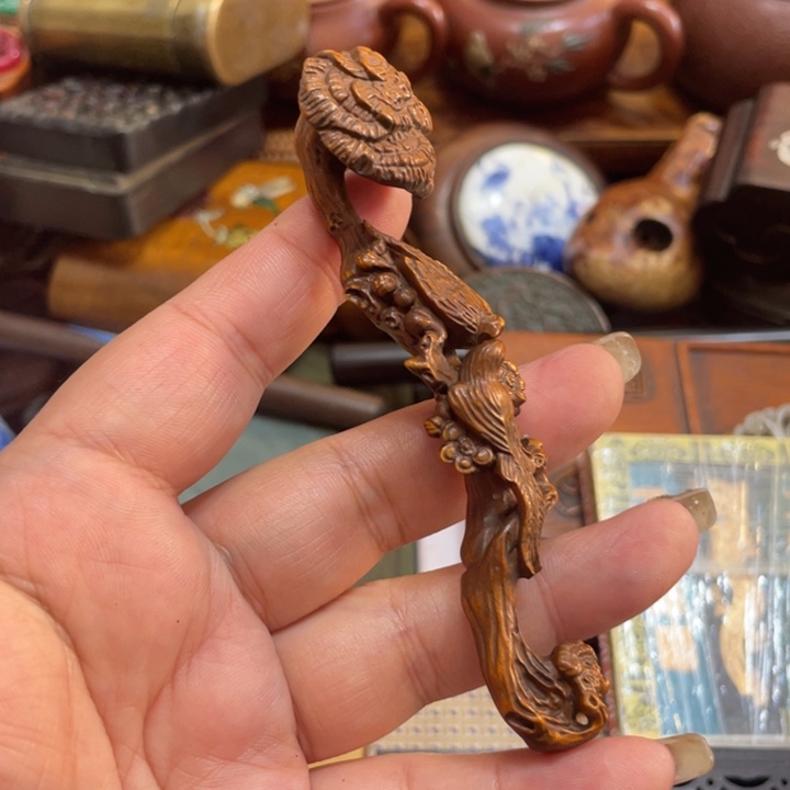 吃***酸花梨木类端景台陶瓷艺术品
