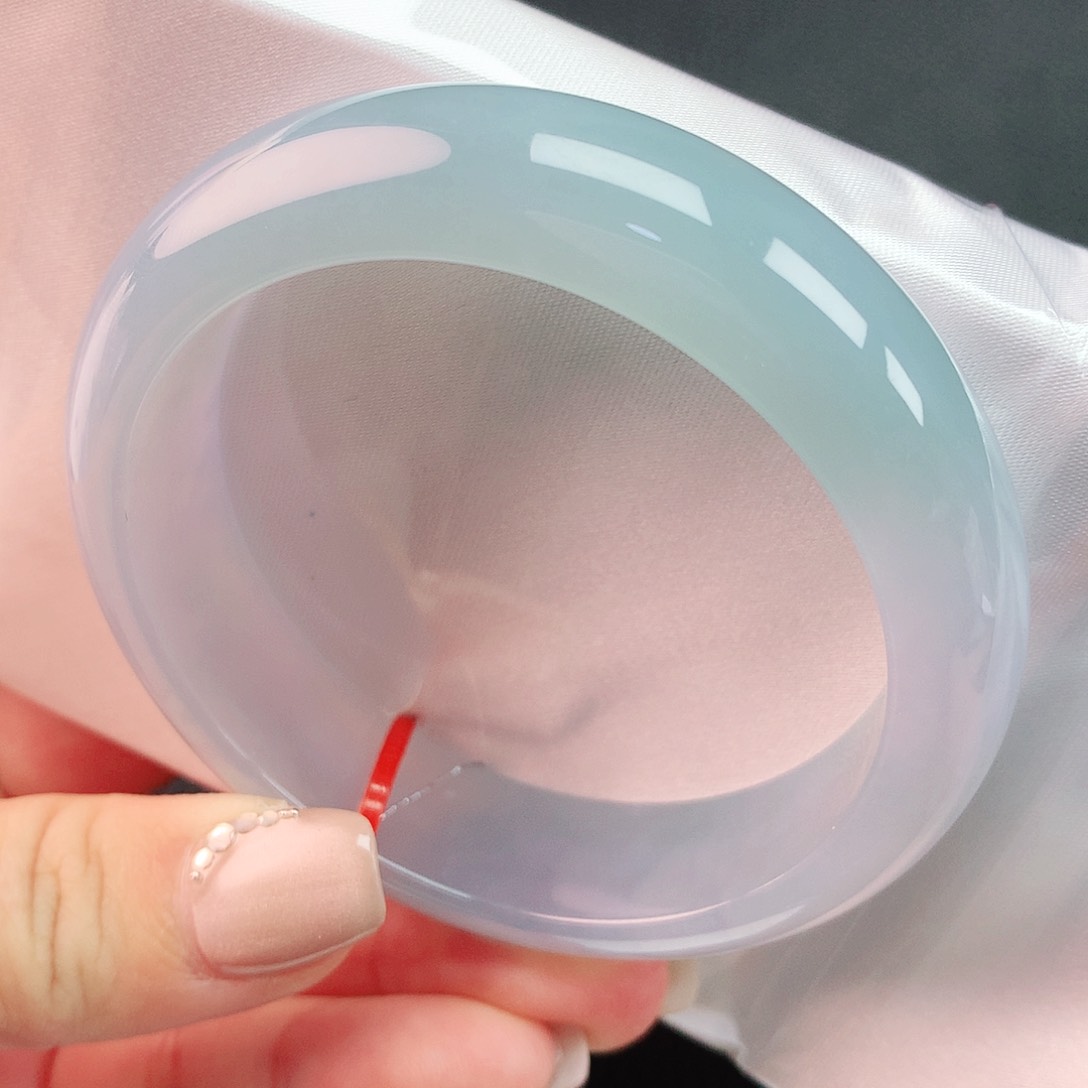 翡翠手镯未镶嵌56轮胎