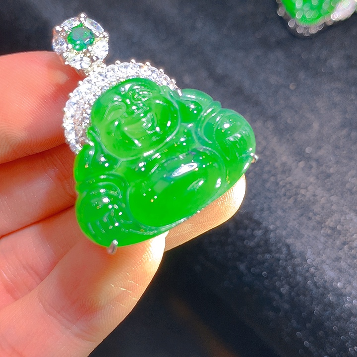 【闪购商品】翡翠颈饰未镶嵌翡翠