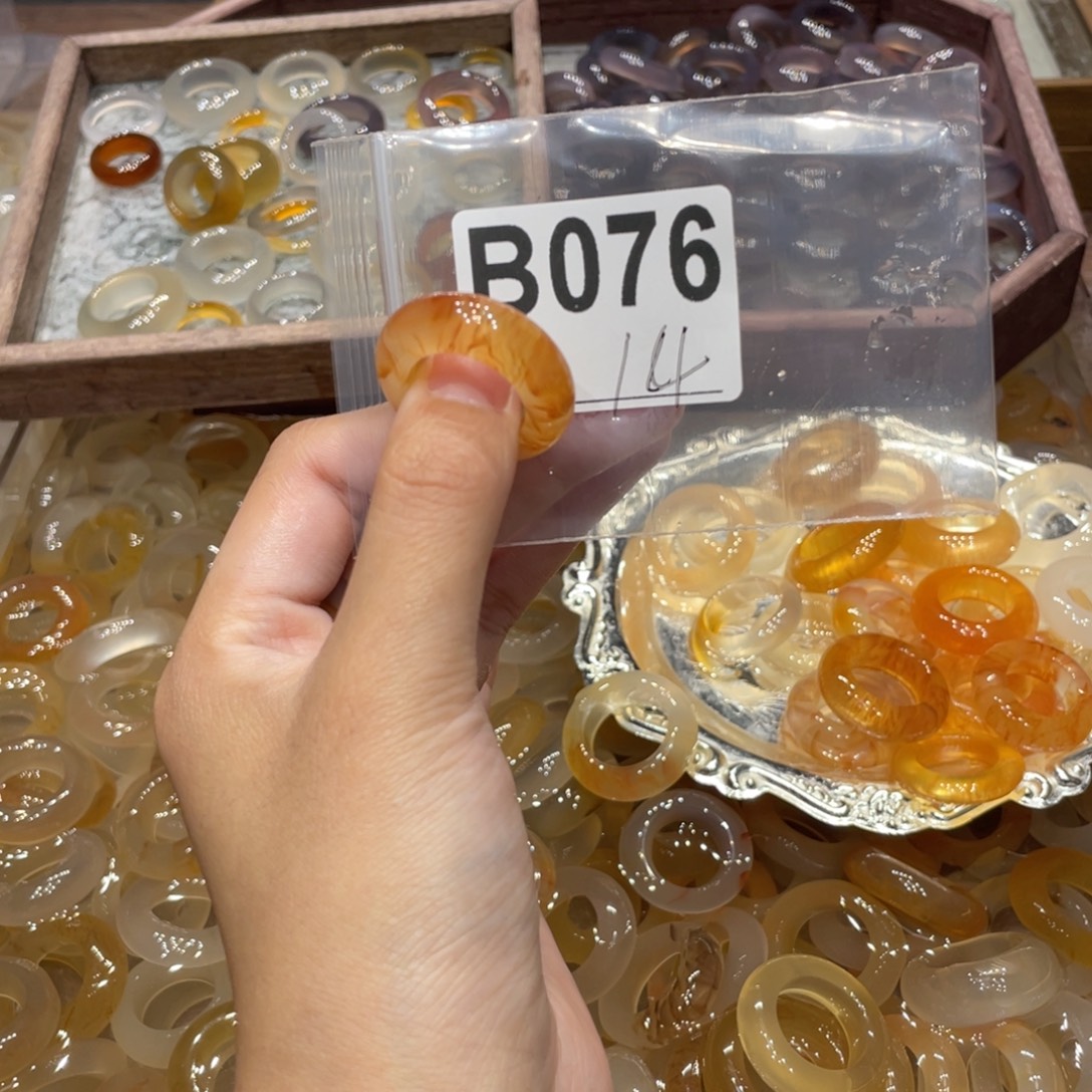 玛瑙/玉髓未镶嵌戒指076