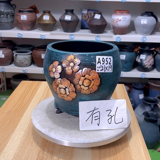 红陶手工制作工艺花盆