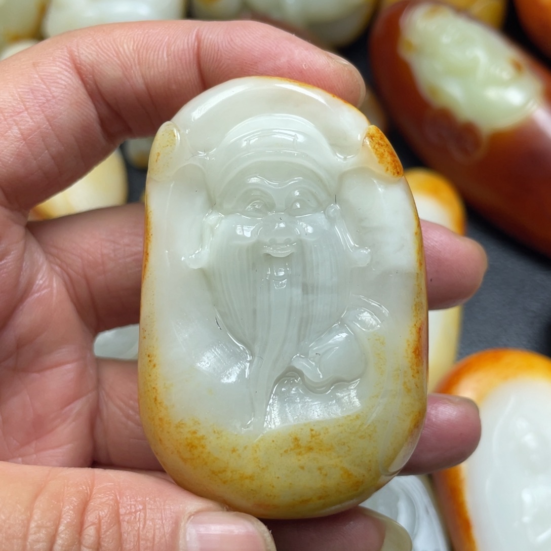 和田玉未镶嵌挂件