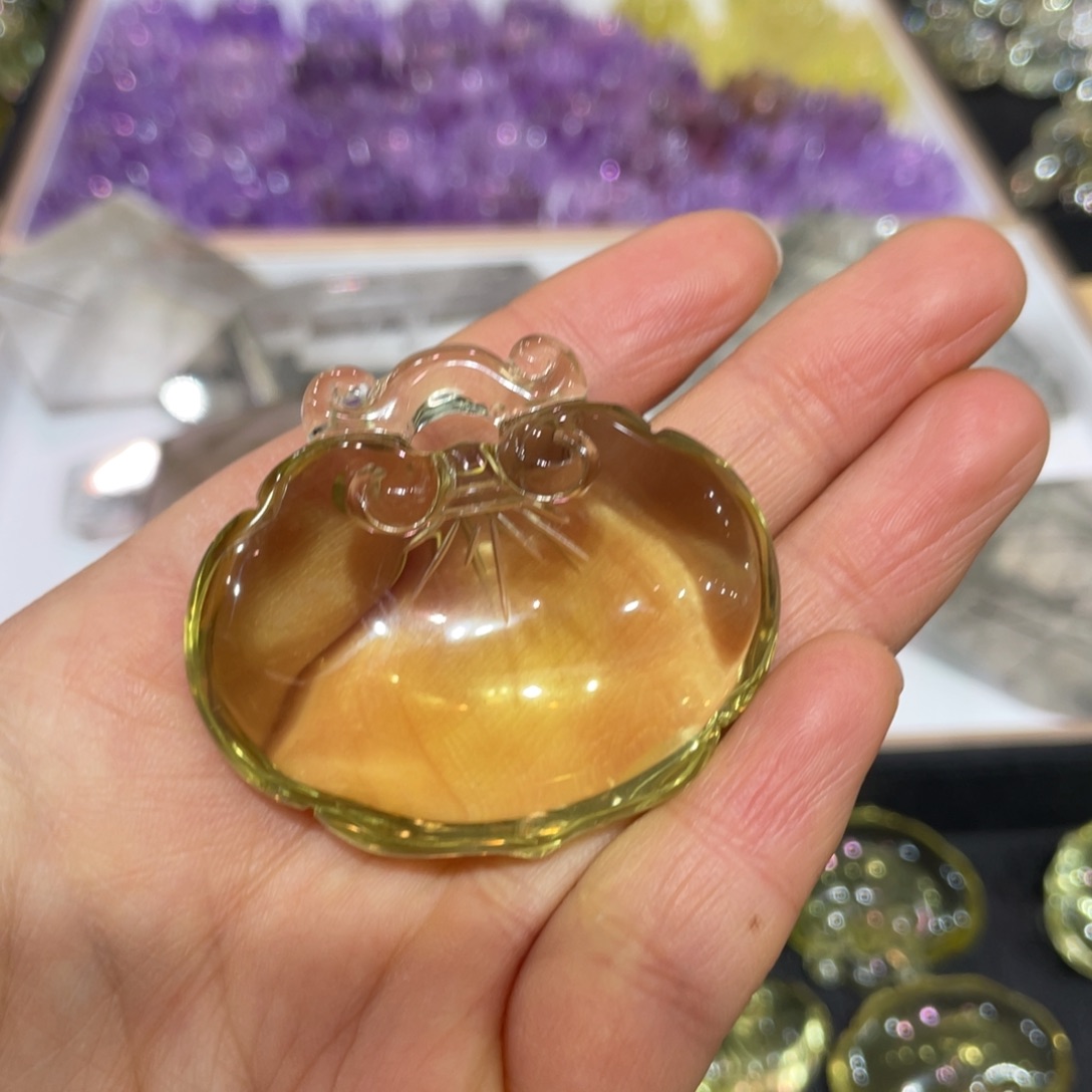 黄晶吊坠未镶嵌如意吊坠