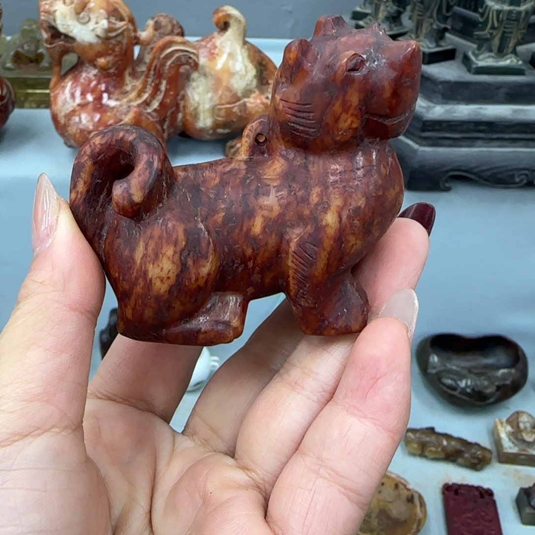 未镶嵌和田玉（糖玉）挂件