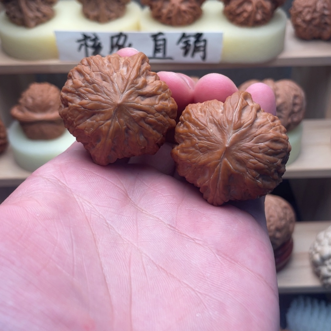 *****文玩核桃吊坠铁锤38