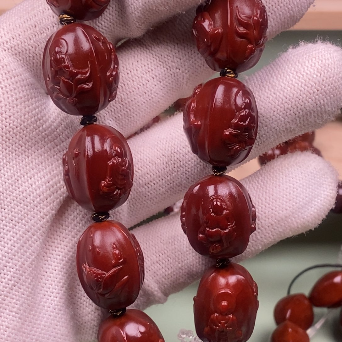 雾***音大叶紫檀（黑酸枝木类）橄榄核回血直播间