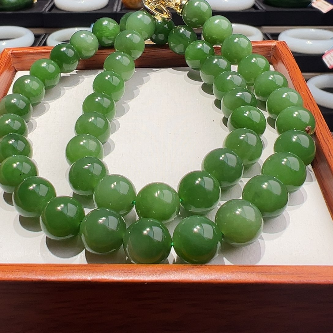 软玉未镶嵌手链碧玉