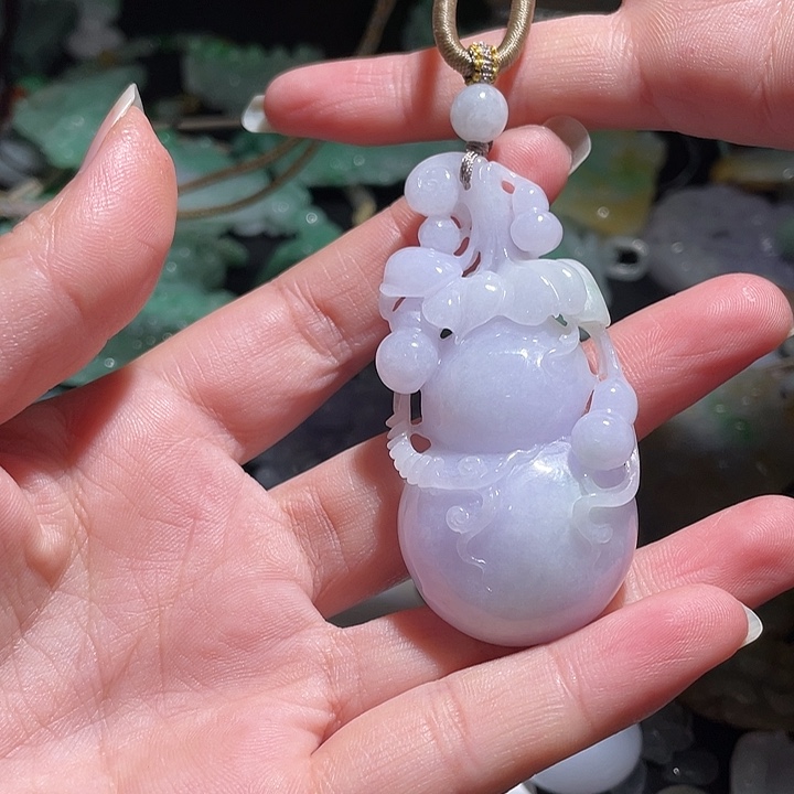 颈饰未镶嵌翡翠天