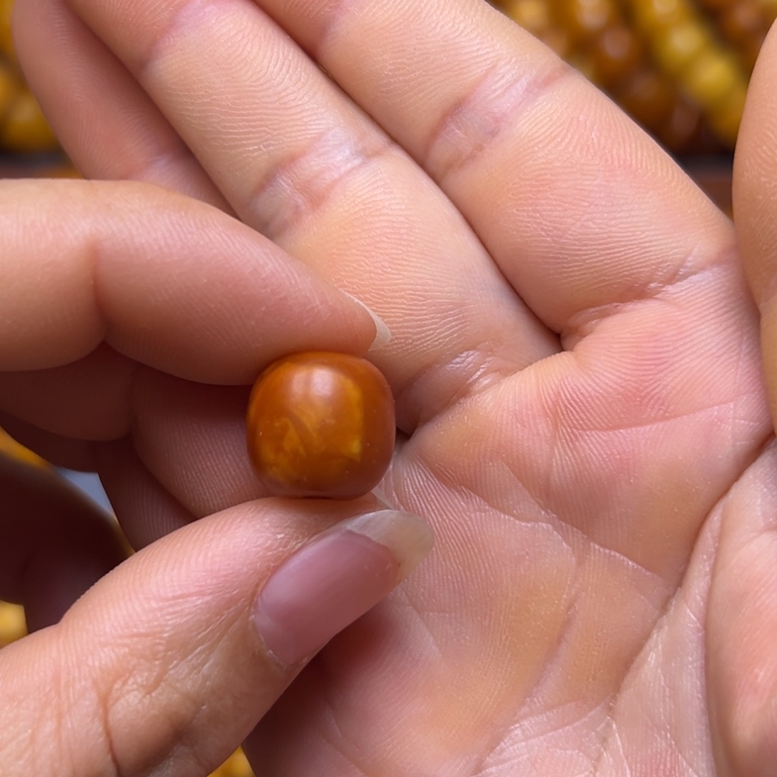 鹏***里蜜蜡未镶嵌吊坠(不含链)