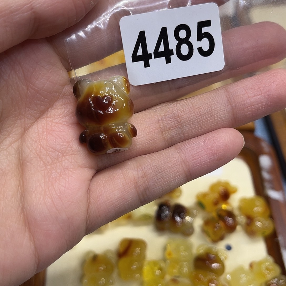 琥珀未镶嵌珠宝奇石蜜蜡