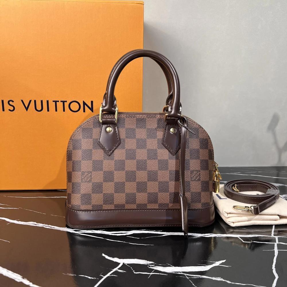99新 LouisVuitton/路易威登 /夏vv1204/斜挎包/17334